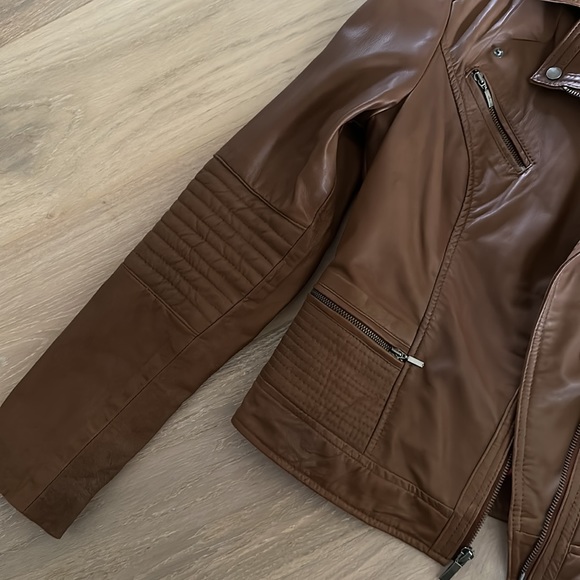 Cole Haan authentic brown leather jacket. Never worn! - Picture 5 of 13